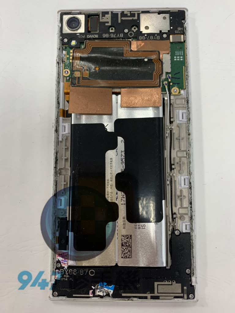 SONY XA1U手機維修-面板維修-電池更換02